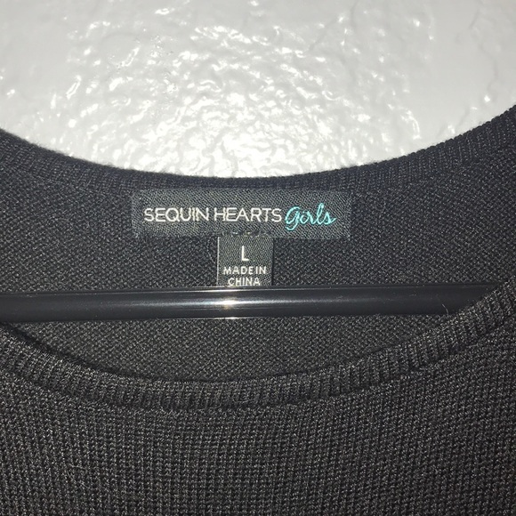 black and white dress - Picture 3 of 7